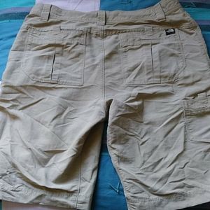 North face shorts tan